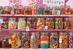 Cobble Hill - 49003 - Candy Store - 2000 Piece (Random Cut)