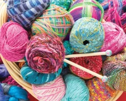 Springbok - 33-10711 - Knit Fit - 1000 Piece (Unusual Shaped Pieces)