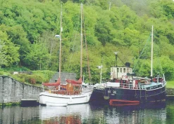 Wentworth - B22 - Crinan Canal Scotland - 140piece (Wooden)