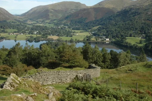 Wentworth - B39 - Walls Above Grasmere, Lake District - 1000 Piece Wooden